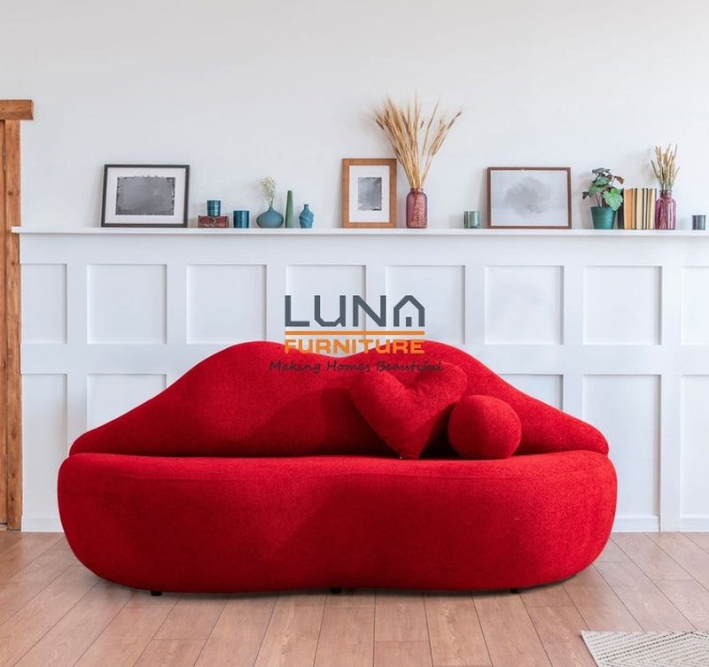 outlets store Lips Settee Red Boucle Settee for for Lips Sale Sale TX