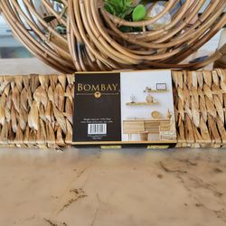 FLOATING WATER HYACINTH SHELF