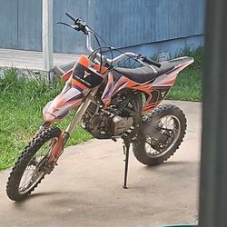 Tao Tao 140 Dirtbike