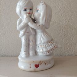 Bride & Groom Ceramic Figure