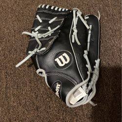 Wilson Baseball  Glove 