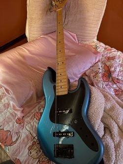 Ax short scale jazz bass