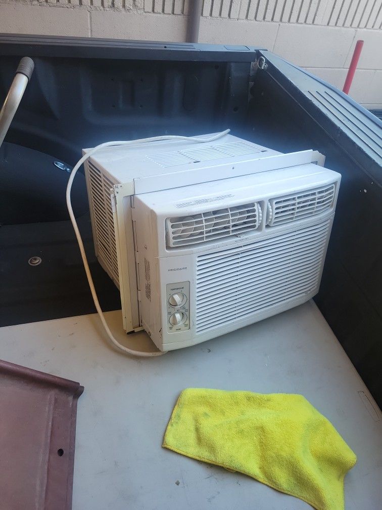 Window Air Conditioner