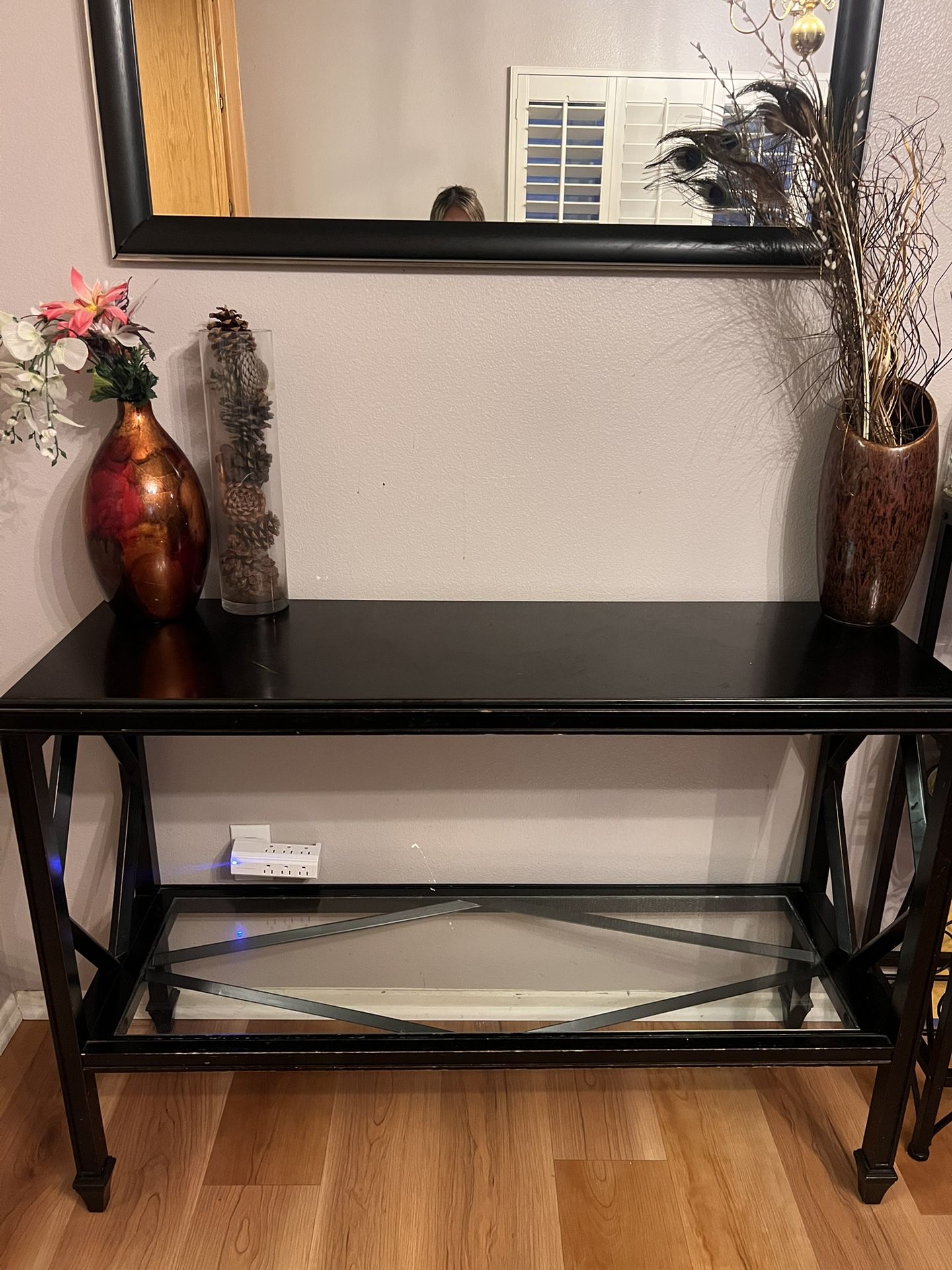 Wooden Espresso Finish Entryway Console