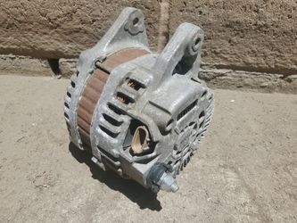 Alternator Nissan Versa 2017