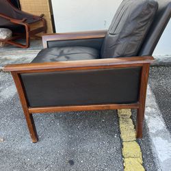 Amazing Vintage Knut Sæter Leather Club Accent Chair