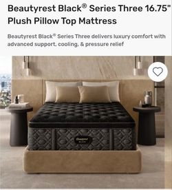 Beautyrest Black Series 3 Plush Pillow Top Mattress  Queen 
