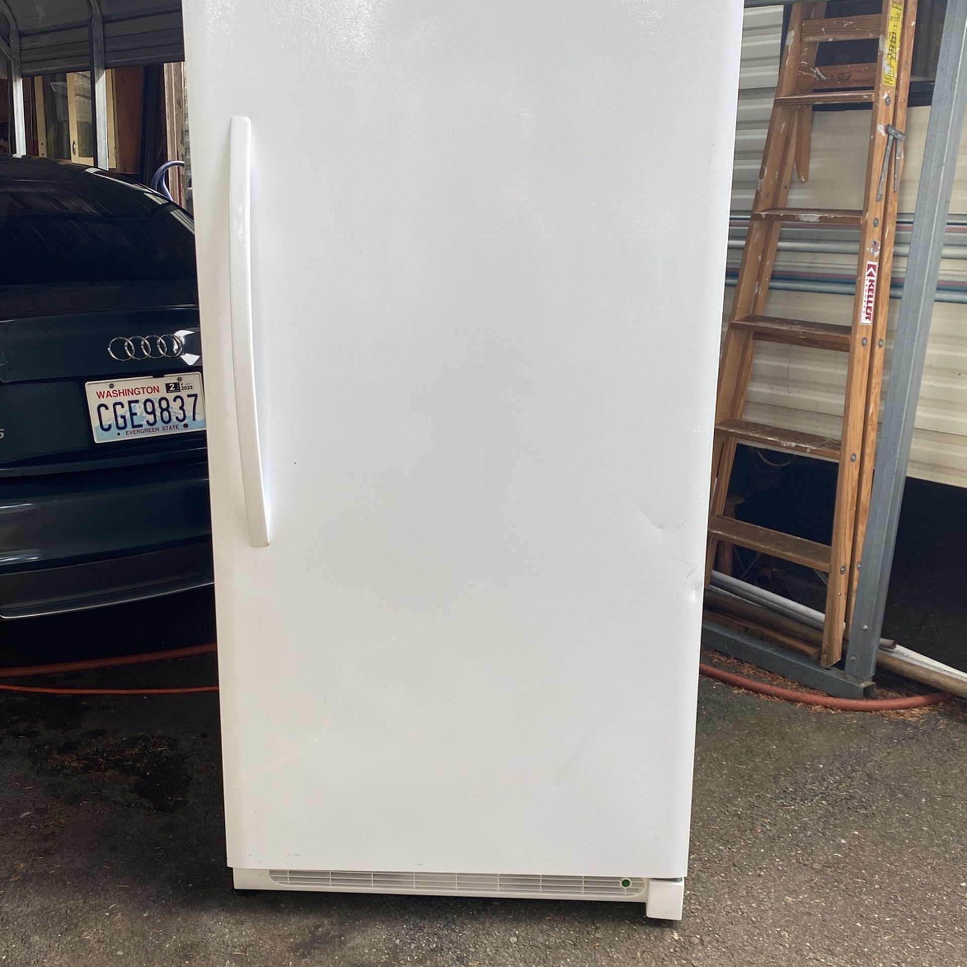 Kenmore Upright Freezer.