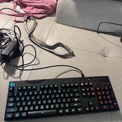 Logitech RGB Gaming Keyboard 