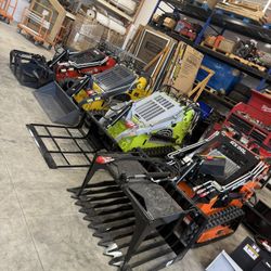 MINI SKID STEER