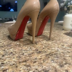 christian louboutin Size 7
