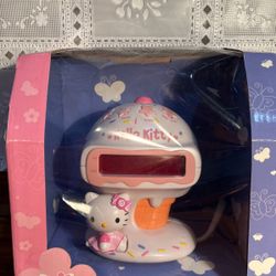 Hello Kitty Ice Cream Come Clock Radio 