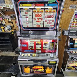 IGT SLOT MACHINE (SIZZLING 7S)