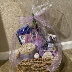 Lavender Gift Basket for Mother’s Day PENDING 