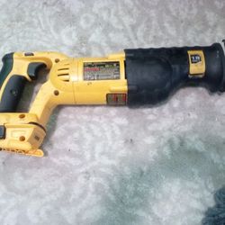 Dewalt 18 V Cordless Variable Speed Reciprocating Saws