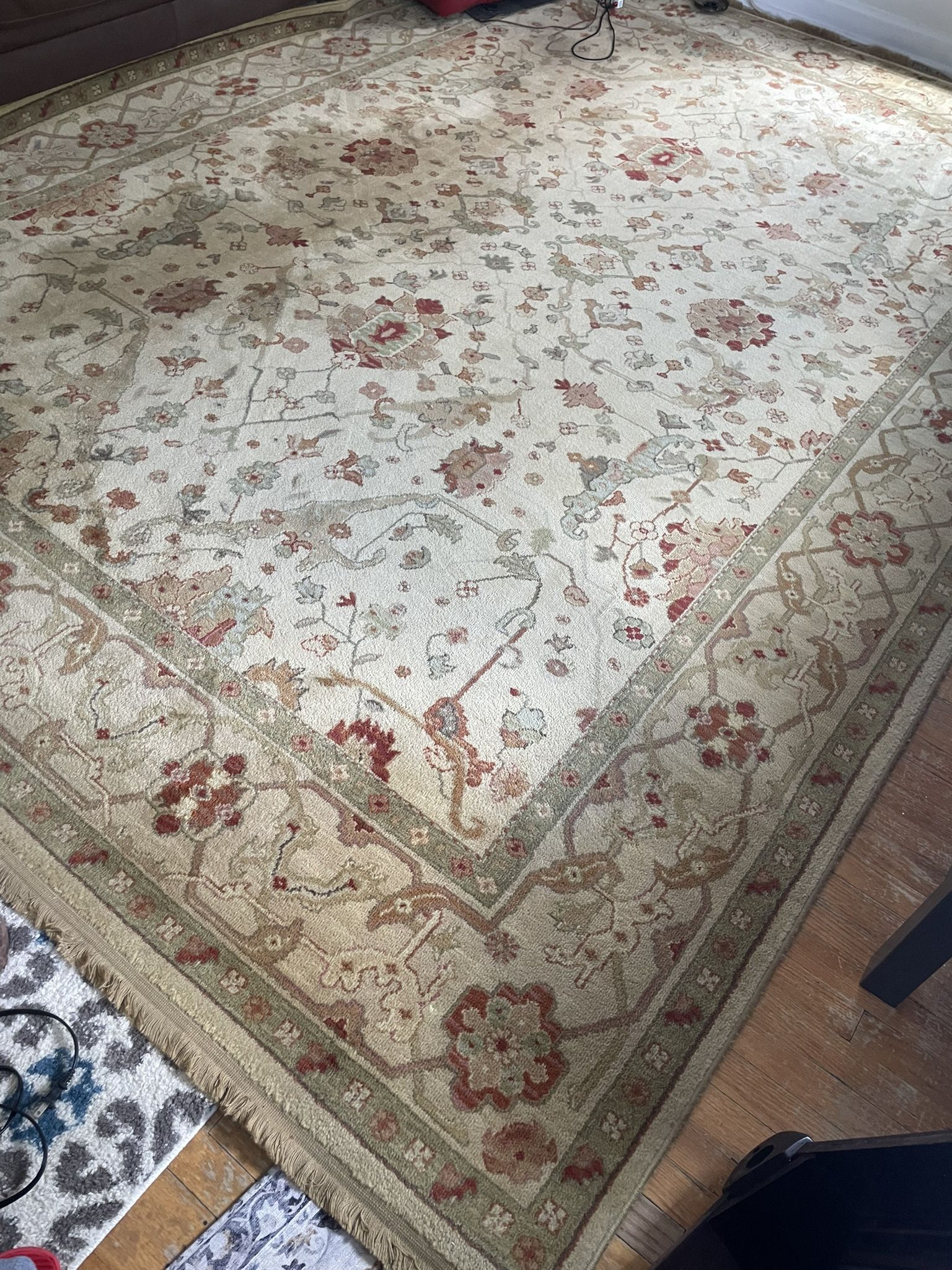 Classic Mahira Karastan XL Rug.