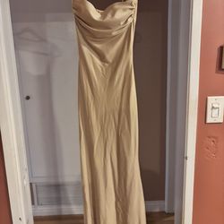 Homecoming / Formal Dress  Gold Girls/ Women  Size Small