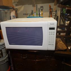 Microwave $25