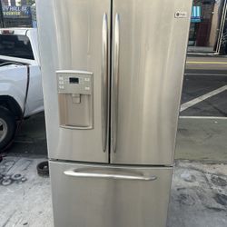 Nevera De 33” GE Profile 