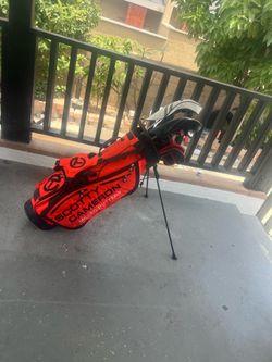 Titleist T200 Golf Club Set