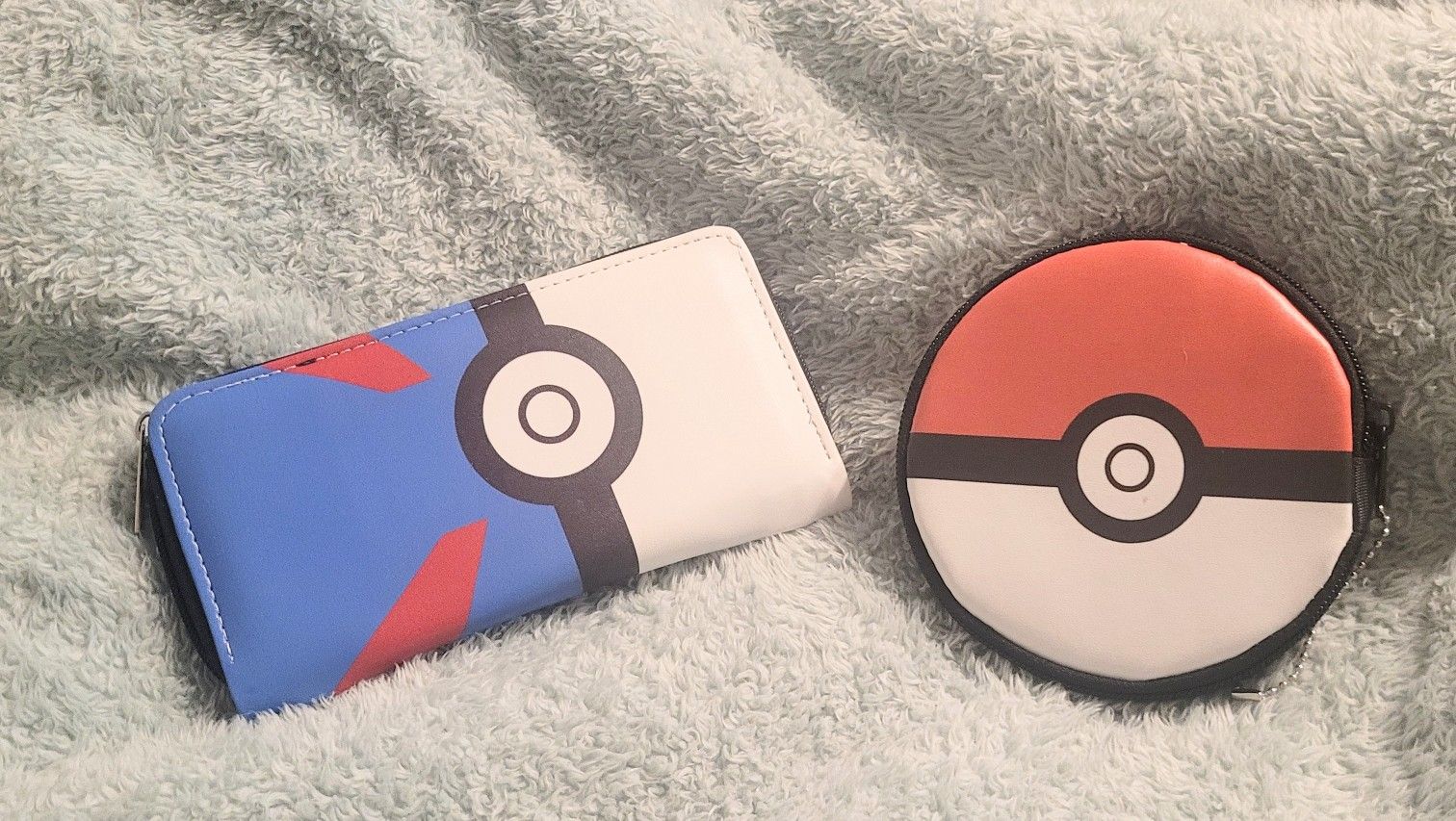 BNWOT Womens Pokémon Wallet and Coin Pouch Set - Blue and Red