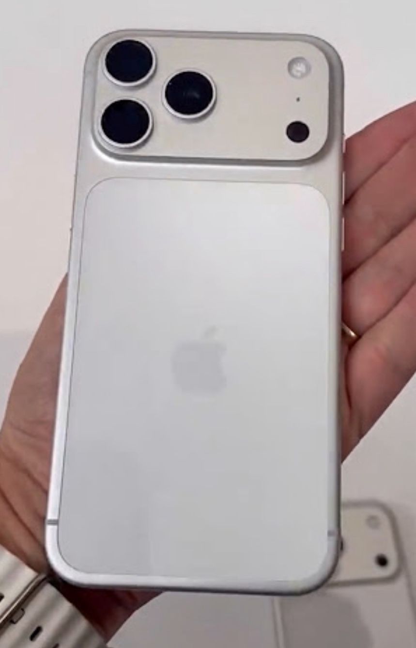 Apple iPhone 17 Pro Max Silver Unlocked 