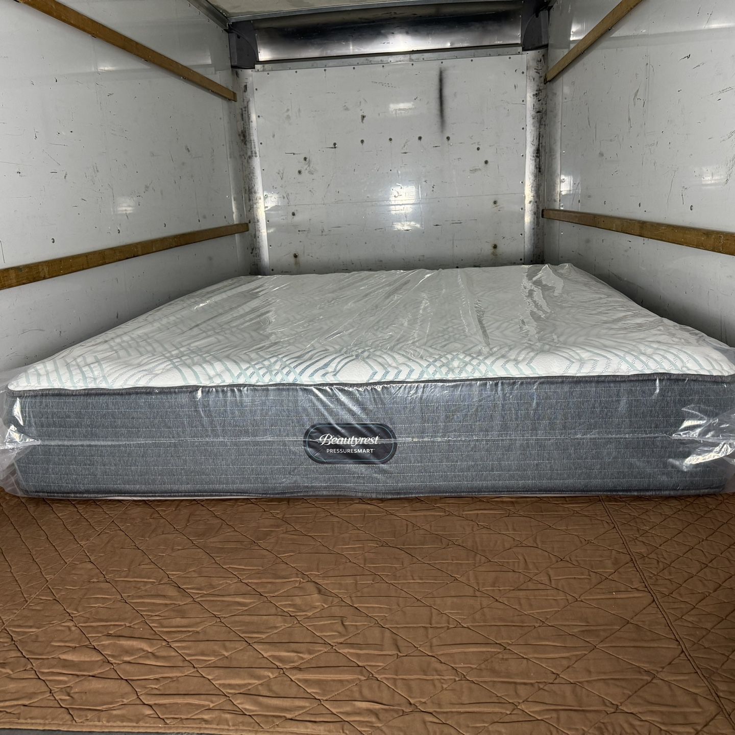 Beautyrest Mattesss California King (Delivery Available) 