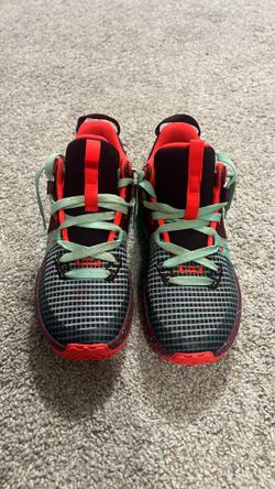 Nike Youth LeBron Witness 7 SE GS, Basketball