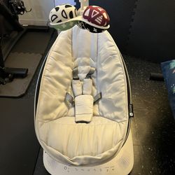 4moms MamaRoo Multi-Motion Baby Swing