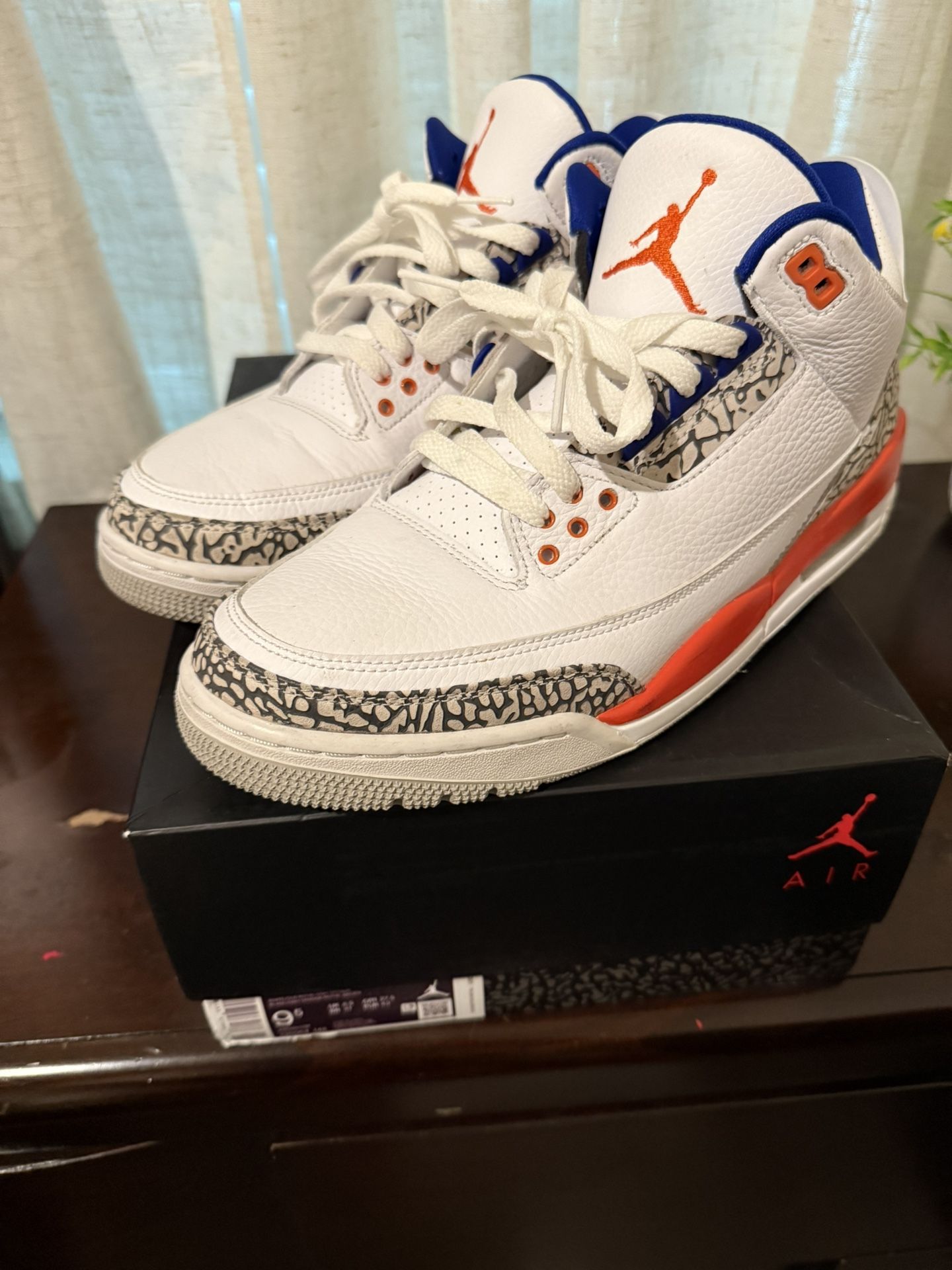 Jordan 3 Retro “Knicks” Size 9.5