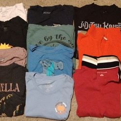 Size Small Women's Clothing 