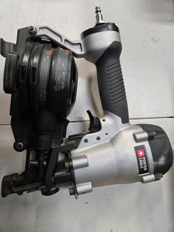 Porter Cable RN175 C roofing nailer