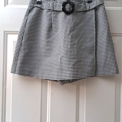 Ladies Skorts 
