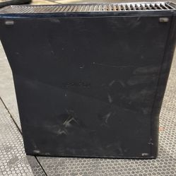 untested xbox 360 selling for parts 
