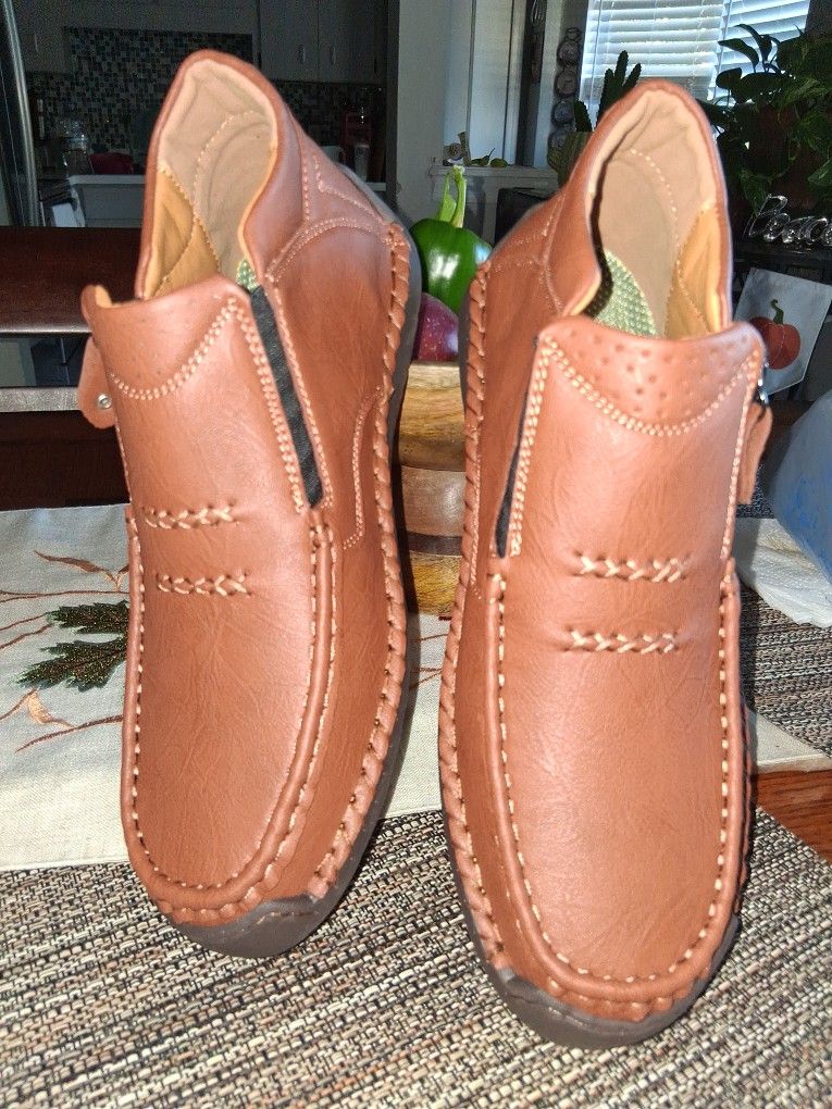 Leather boots