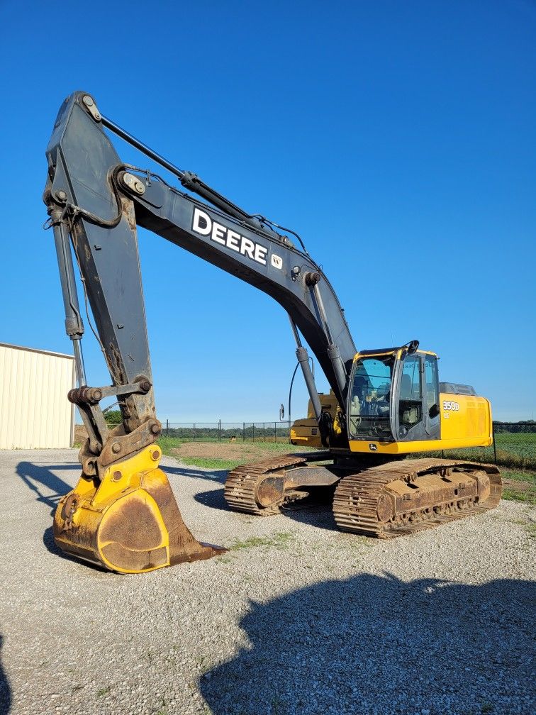 John Deere 350D Lc Excavator 