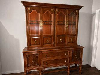 Vintage 2-Piece Wood China Cabinet / Hutch