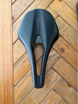 Fizik Tempo Argo R3 Saddle