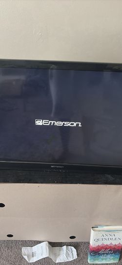 30 inch screen TV