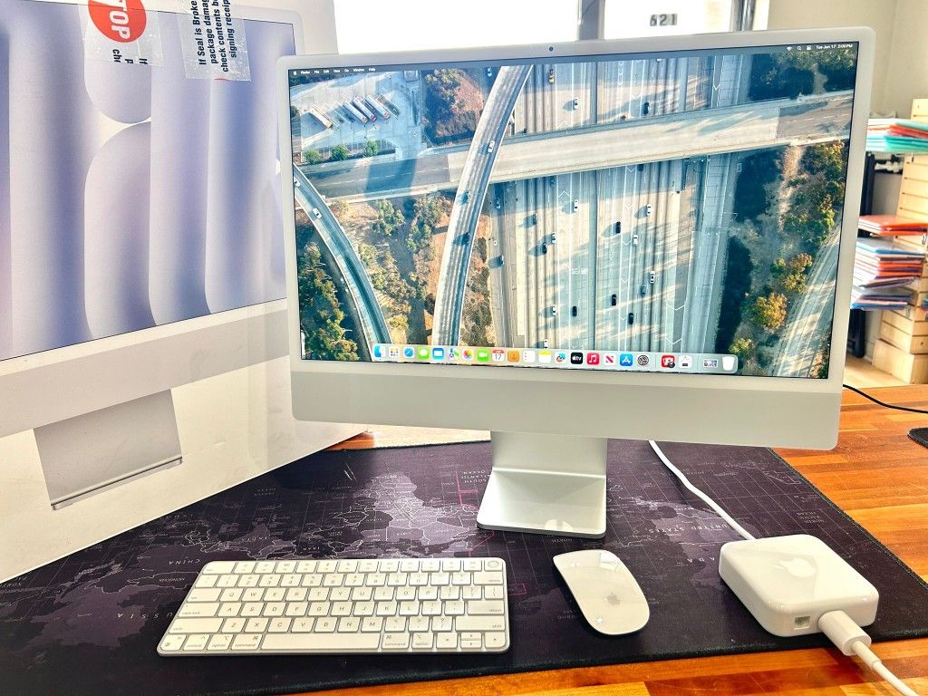  iMac 24-inch 2021 Apple M1 16GB 1TB Silver Like New IN BOX