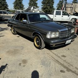 1983 Mercedes-Benz 300