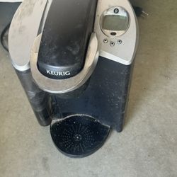 Keurig Coffee Machine 
