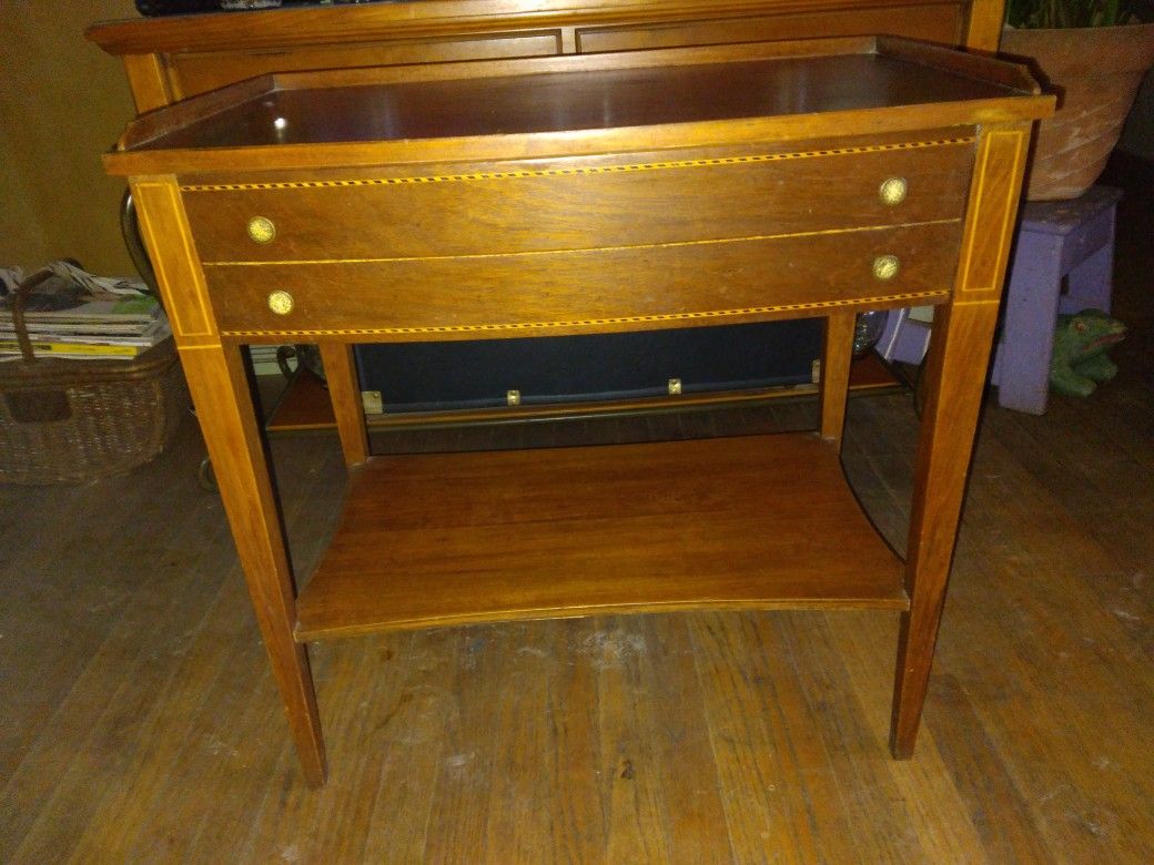 Mersman  Vintage End Table