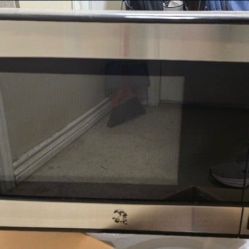 GE MICROWAVE. used.  Make Offer