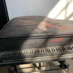Full functional piano