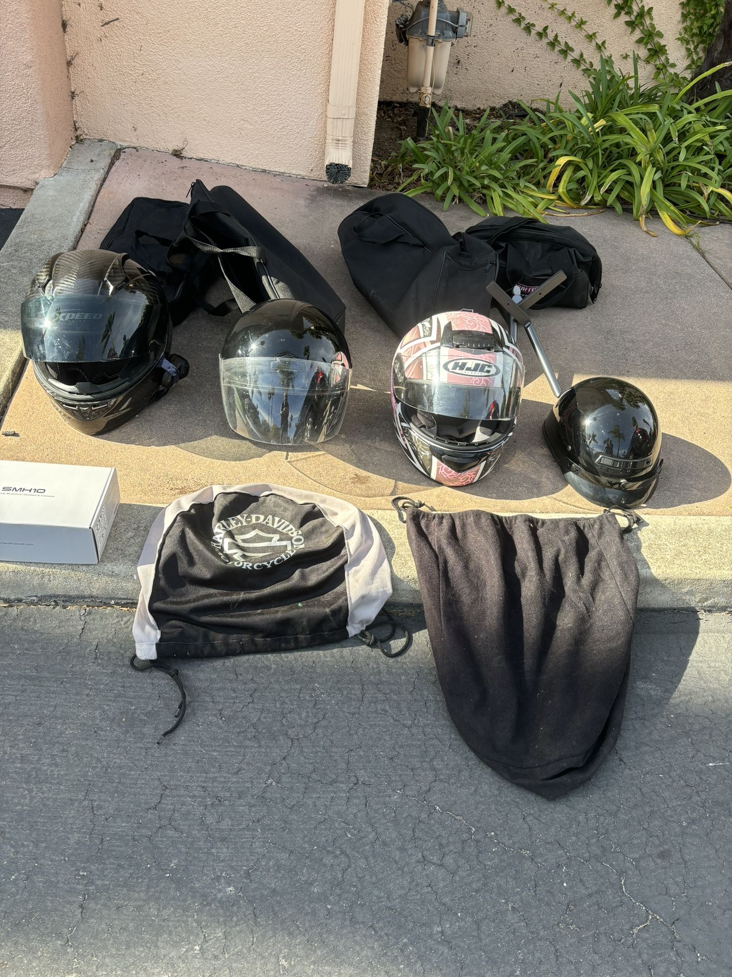 4 Motor Cycle Helmets