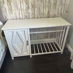 White aquarium stand