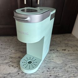 Keurig K-mini Single Serve Coffee Maker - Seafoam Mint Green