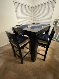 Dining Table Set