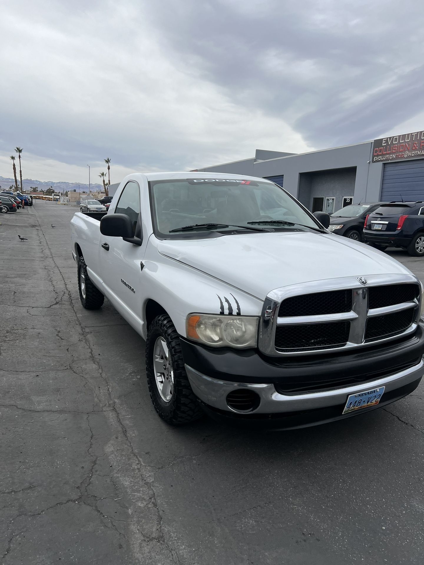 2005 Dodge Ram 1500 for Sale in Las Vegas, NV - OfferUp